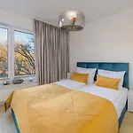 Apartmán Nadmorskie Tarasy-basen Fitness Bawialnia Parking W Cenie - *