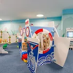 Apartmán Nadmorskie Tarasy-basen Fitness Bawialnia Parking W Cenie - *