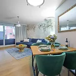 Apartmán Nadmorskie Tarasy-basen Fitness Bawialnia Parking W Cenie - Kolobřeh
