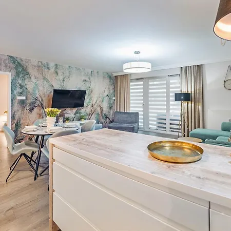 Appartamento Nadmorskie Tarasy-basen Fitness Bawialnia Parking W Cenie -