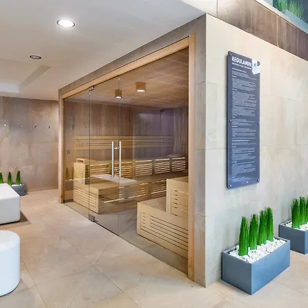 Appartamento Nadmorskie Tarasy-basen Fitness Bawialnia Parking W Cenie - Kołobrzeg