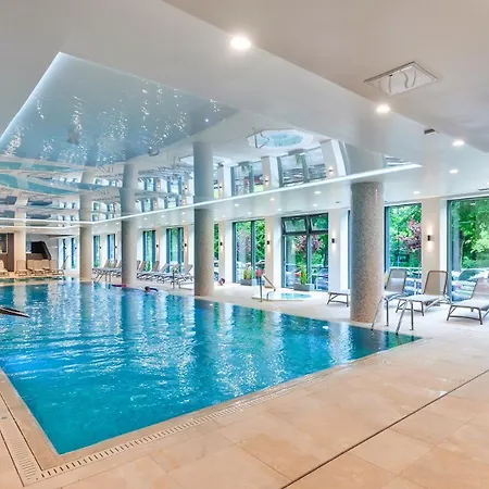 Apartman Nadmorskie Tarasy-basen Fitness Bawialnia Parking W Cenie - *
