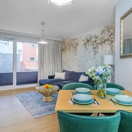 Apartman Nadmorskie Tarasy-basen Fitness Bawialnia Parking W Cenie - *