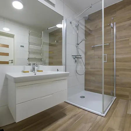 Nadmorskie Tarasy-basen Fitness Bawialnia Parking W Cenie - Apartman Kołobrzeg