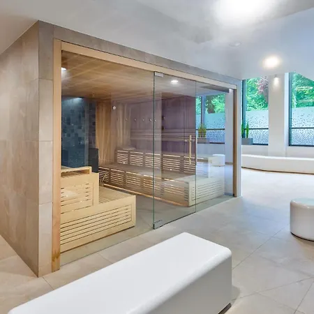 Appartamento Nadmorskie Tarasy-basen Fitness Bawialnia Parking W Cenie -