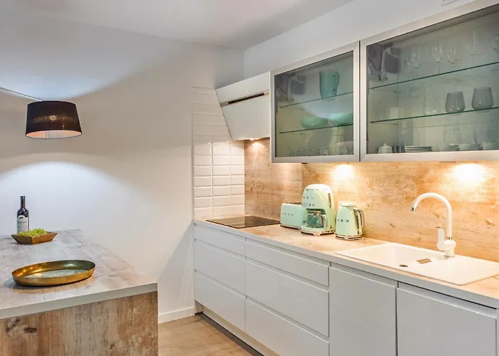 Apartament Nadmorskie Tarasy-basen Fitness Bawialnia Parking W Cenie - Kołobrzeg