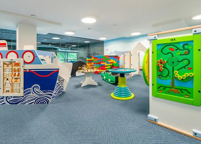 Nadmorskie Tarasy-basen Fitness Bawialnia Parking W Cenie - Kołobrzeg