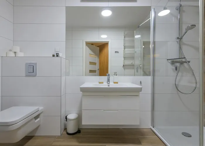 Nadmorskie Tarasy-basen Fitness Bawialnia Parking W Cenie -