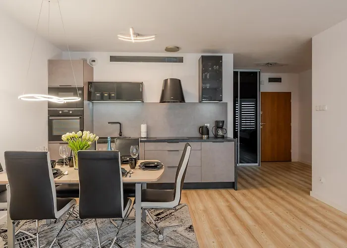 Nadmorskie Tarasy-basen Fitness Bawialnia Parking W Cenie - Kołobrzeg